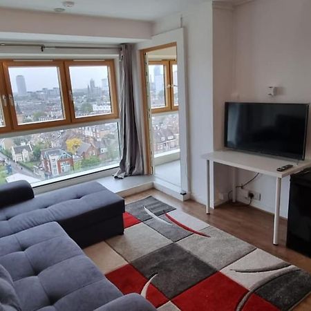 Gottersea 1 Bedroom Flat In Battersea 70 Mq ロンドン エクステリア 写真