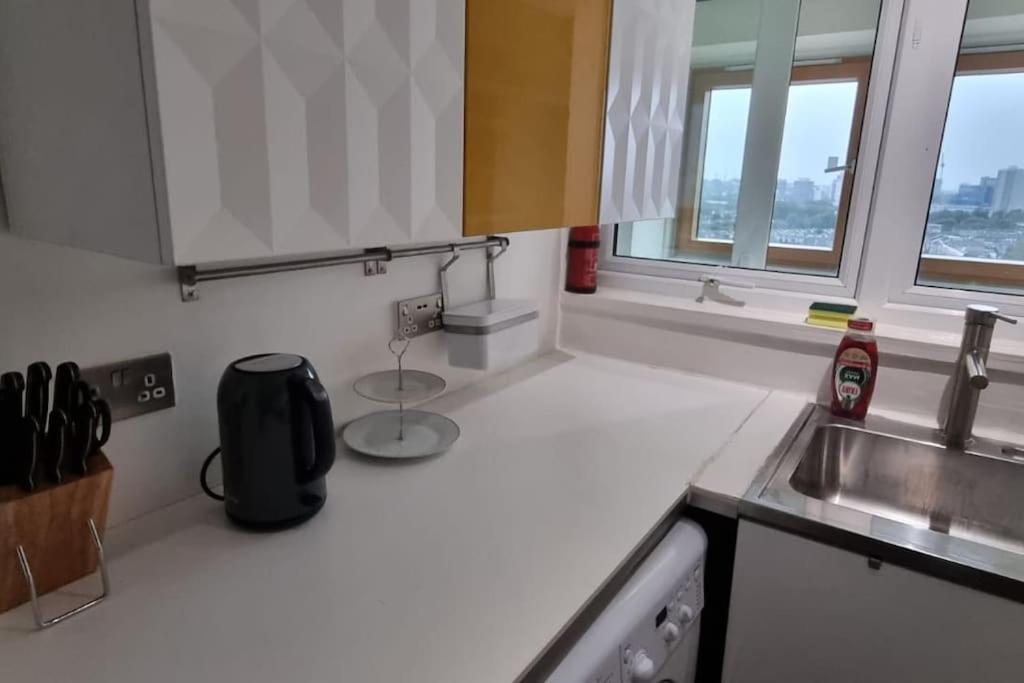 Gottersea 1 Bedroom Flat In Battersea 70 Mq ロンドン エクステリア 写真